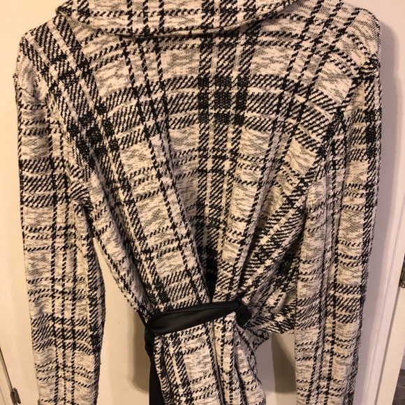 Plaid 5th Culture wrap jacket - Picture 6 of 7